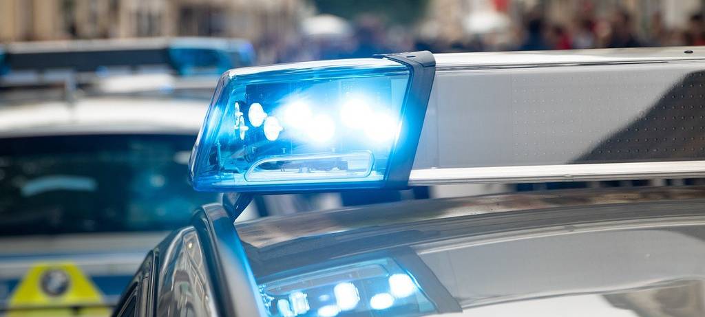Siegburg: Senior beschädigt beim Ausparken sieben Autos